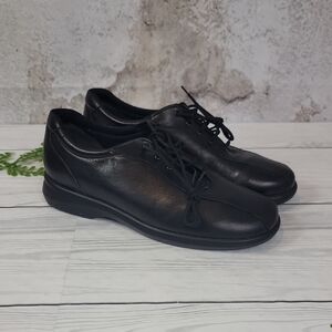 Munro American Oxford Comfort Shoe Black Leather Womens Size 9.5